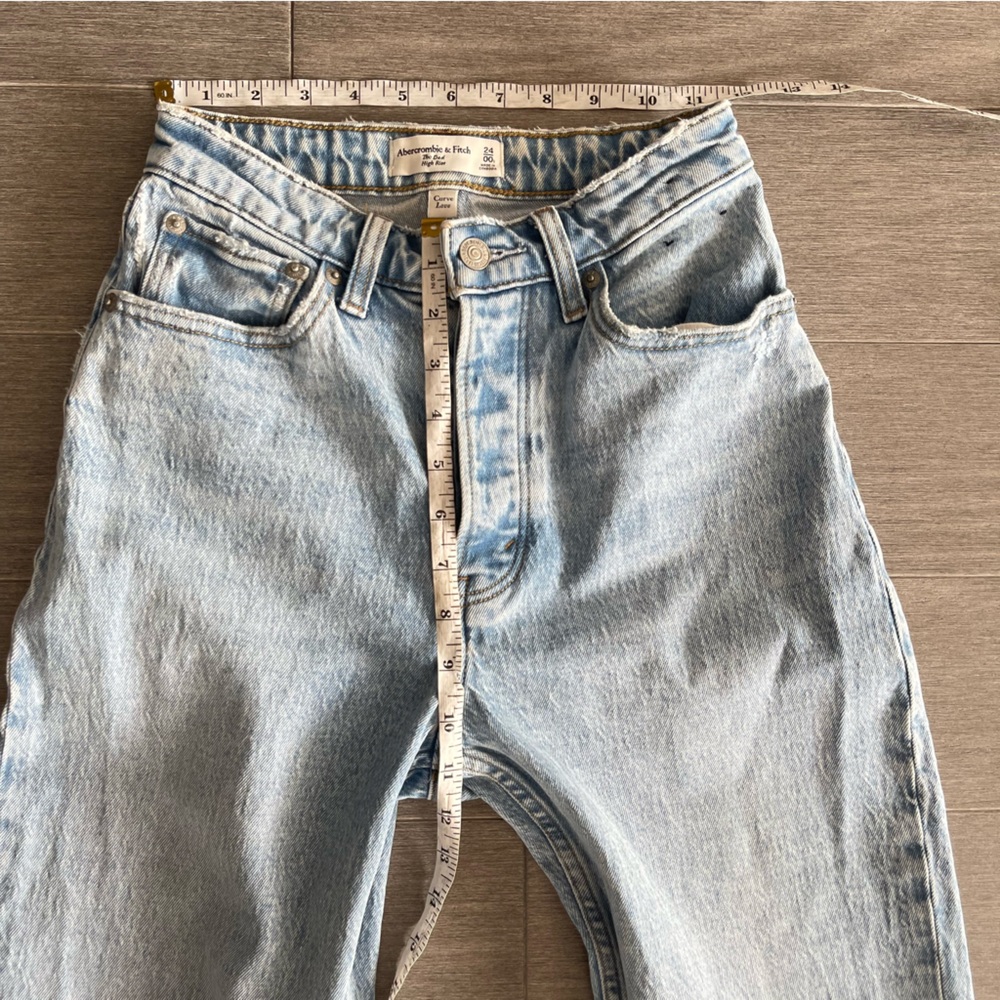 Abercrombie Fitch Curve Love High Rise Dad Jeans Size 24 00 S Medium Light Wash - Picture 15 of 16